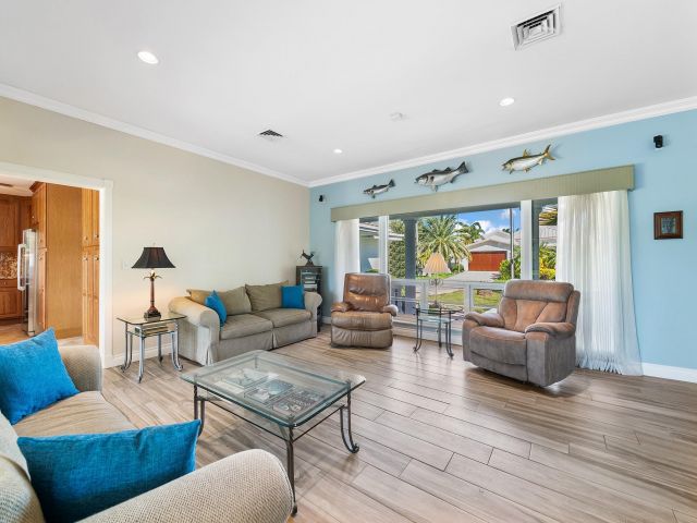 Продажа дома по адресу 2612 Grace Dr - фото 6280849