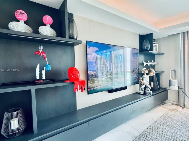 Продажа квартиры #1706 - фото 6260593