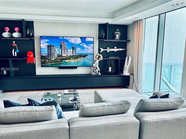 Продажа квартиры #1706 - фото 6260601