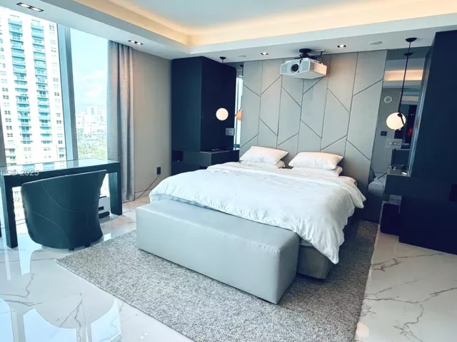 Продажа квартиры #1706 - фото 6260590