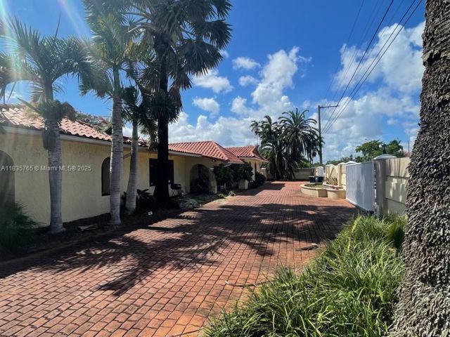 Продажа дома по адресу 5550 SW 87th Ave - фото 6289281