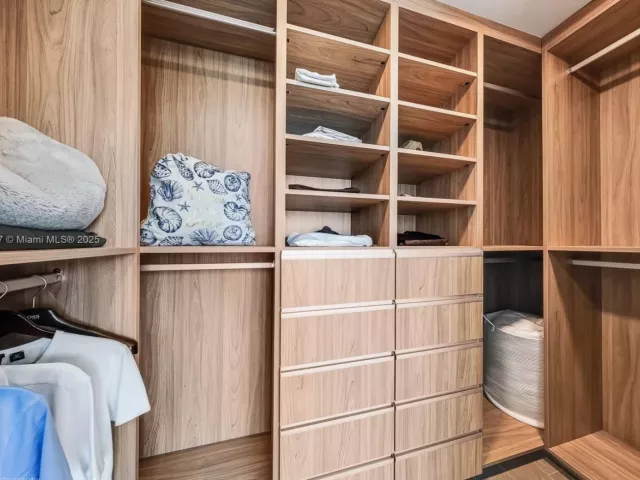 Продажа квартиры #1906 - фото 6263194