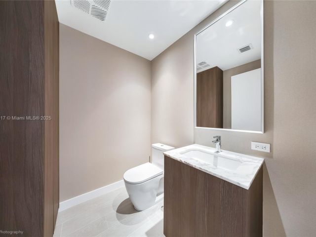 Продажа квартиры #1906 - фото 6263193