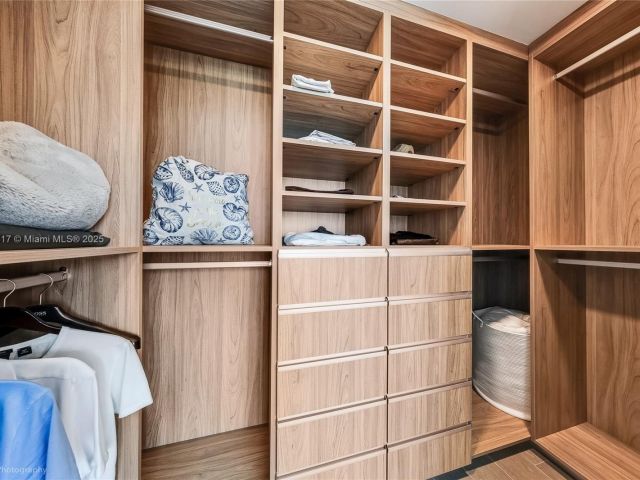 Продажа квартиры #1906 - фото 6263194