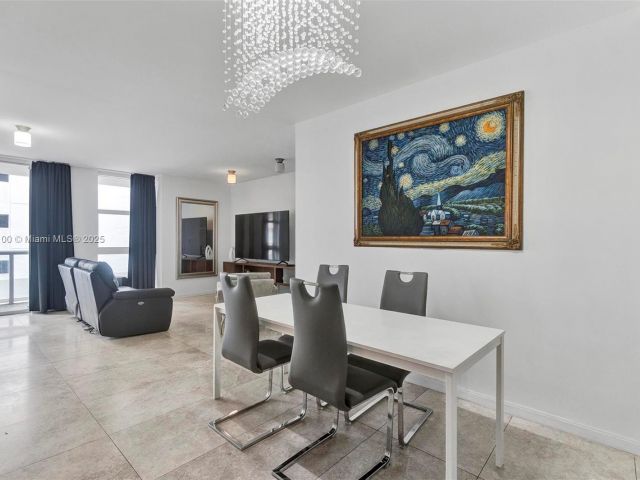 Продажа квартиры #601 - фото 6261200