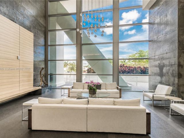 Продажа квартиры #3506 - фото 6267762