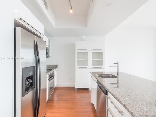 Продажа квартиры #3506 - фото 6267774