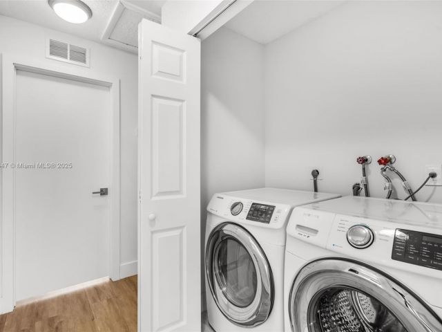 Продажа дома по адресу 21160 Mainsail Cir H12 - фото 6823542