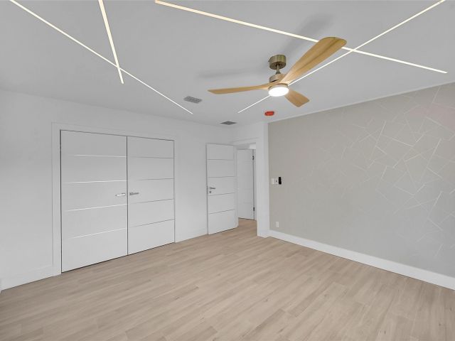 Продажа дома по адресу 1257 NW 4th St - фото 6262013