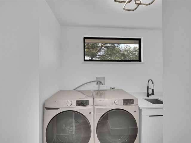 Продажа дома по адресу 1257 NW 4th St - фото 6262021