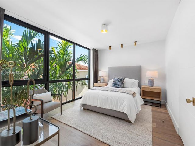 Продажа дома по адресу 1510 Stillwater Dr - фото 6259399