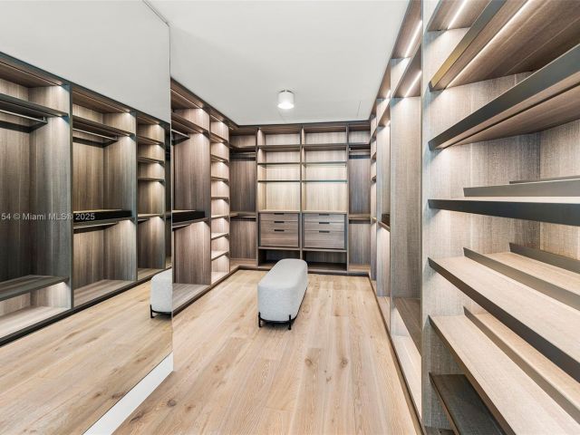 Продажа дома по адресу 1510 Stillwater Dr - фото 6259403