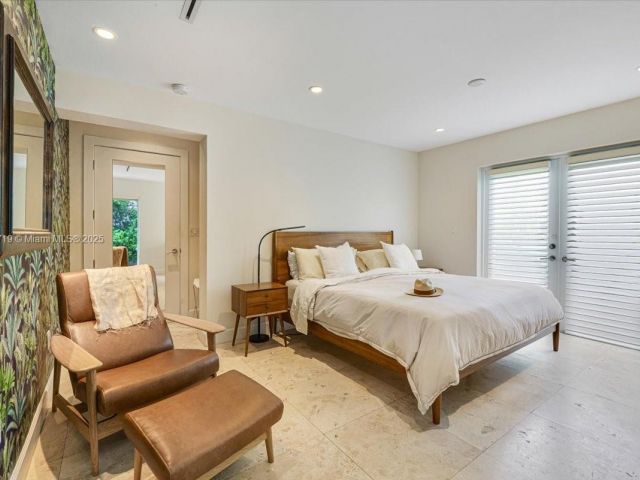 Дом в аренду по адресу 435 Ridgewood Road - фото 6259625