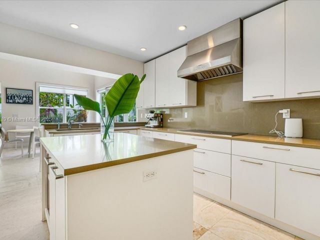 Дом в аренду по адресу 435 Ridgewood Road - фото 6259631