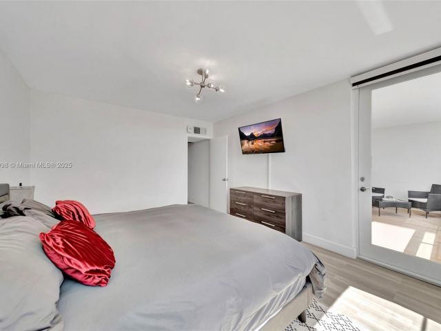 Продажа квартиры #815 - фото 6265740