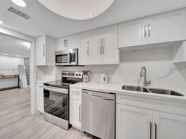 Продажа квартиры #815 - фото 6265743