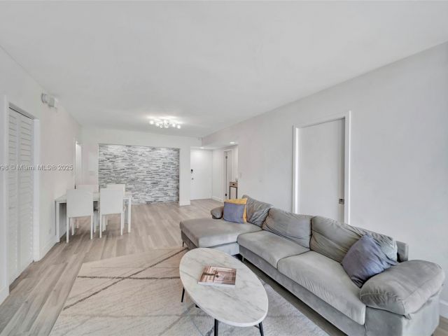 Продажа квартиры #815 - фото 6265746