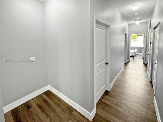 Продажа дома по адресу 4126 Cascada Cir - фото 6264115