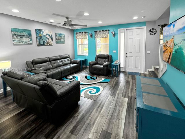 Продажа дома по адресу 4126 Cascada Cir - фото 6264129