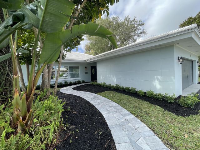 Продажа дома по адресу 299 NW 10th Court - фото 6262046