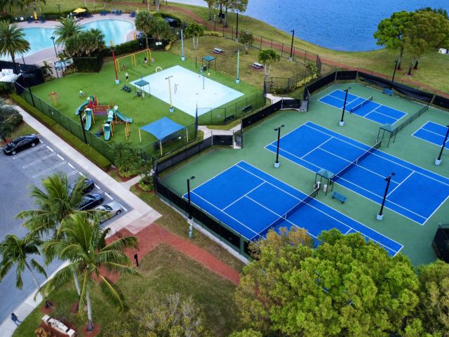 Продажа дома по адресу 3269 Turtle Cove - фото 6328219