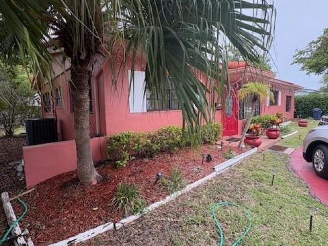 Продажа дома по адресу 9281 Martinique Dr - фото 6262704