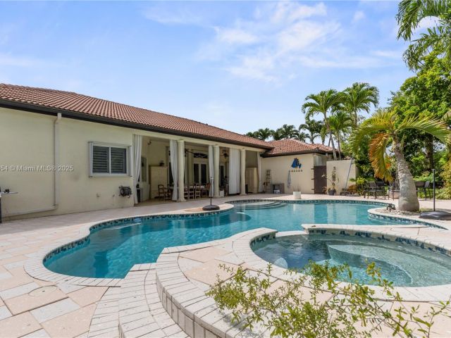 Продажа дома по адресу 12530 SW 96th Ct - фото 6261782