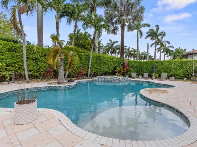 Продажа дома по адресу 12530 SW 96th Ct - фото 6261783