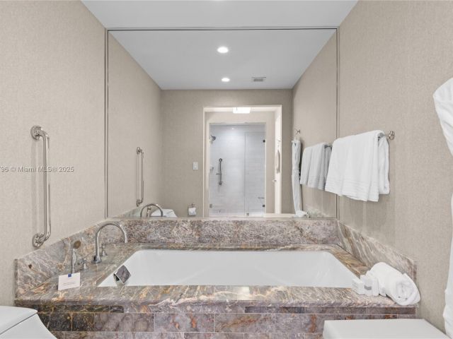 Продажа квартиры #H1401 - фото 6262513