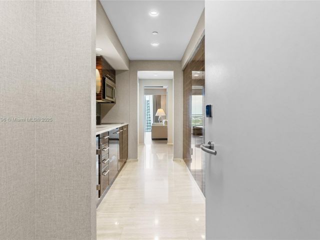 Продажа квартиры #H1401 - фото 6262530