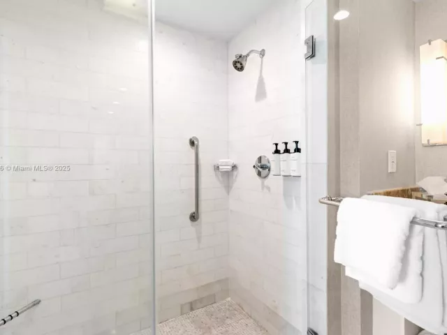 Продажа квартиры #H1401 - фото 6262514