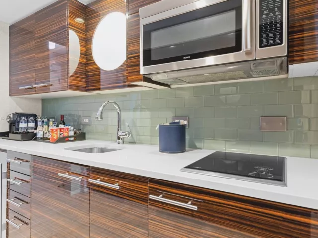 Продажа квартиры #H1401 - фото 6262528