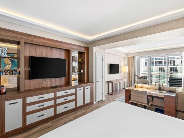 Продажа квартиры #R1909 - фото 6262505