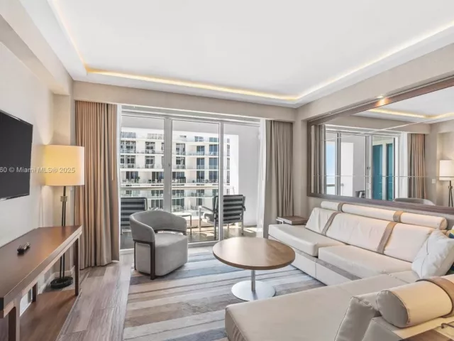 Продажа квартиры #R1909 - фото 6262503