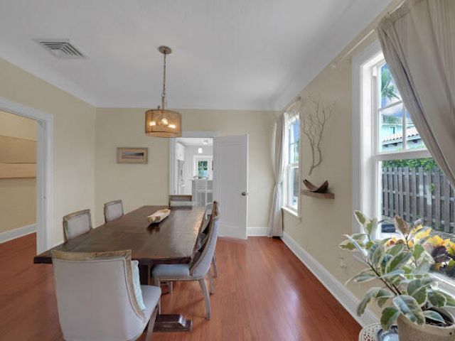 Дом в аренду по адресу 910 NE 2nd Avenue - фото 6263333