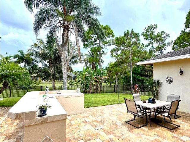 Продажа дома по адресу 13628 N 71st Pl N - фото 6262835