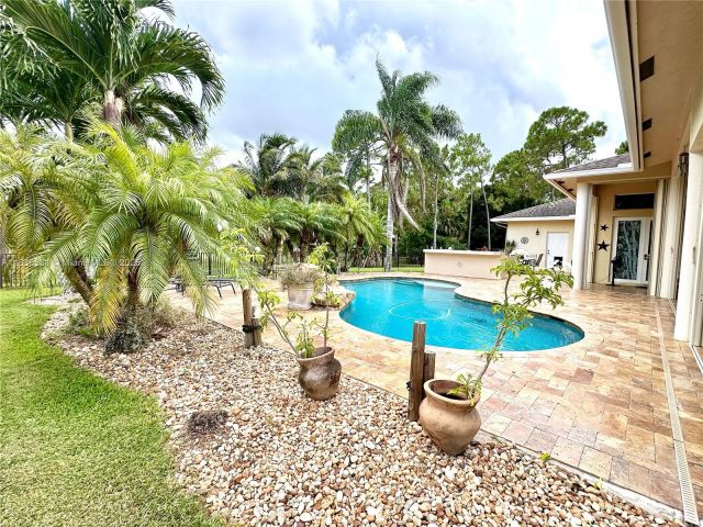 Продажа дома по адресу 13628 N 71st Pl N - фото 6262845