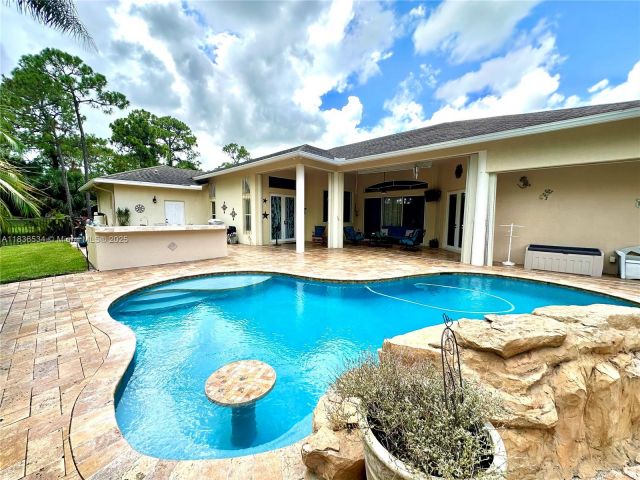 Продажа дома по адресу 13628 N 71st Pl N - фото 6262846