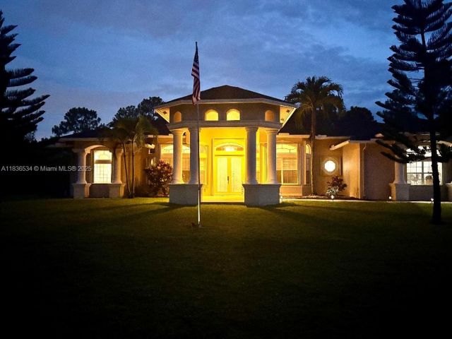 Продажа дома по адресу 13628 N 71st Pl N - фото 6262850