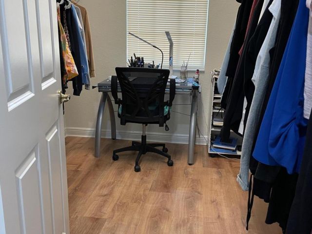 Дом в аренду по адресу 8308 NW 9th Avenue - фото 6264496