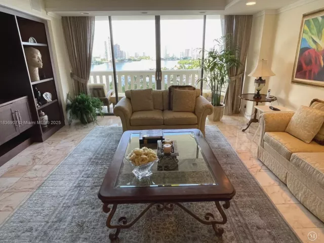 Продажа квартиры #1103 - фото 6298710