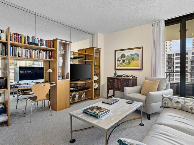 Продажа квартиры #A1404 - фото 6278662