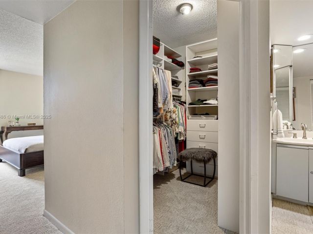 Продажа квартиры #A1404 - фото 6278664