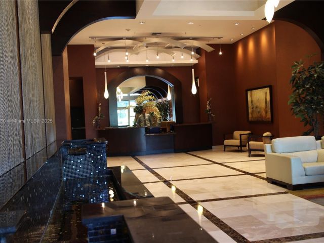 Квартира в аренду номер - фото 6265434