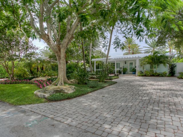 Продажа дома по адресу 322 NW 16th Street - фото 6267085