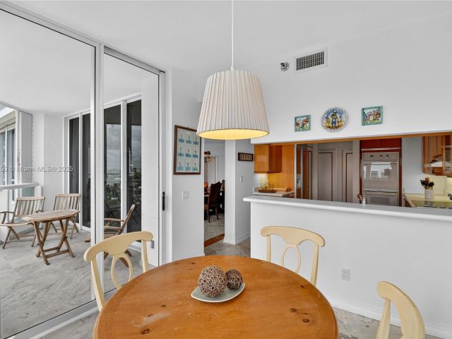 Продажа квартиры #1505 - фото 6287312