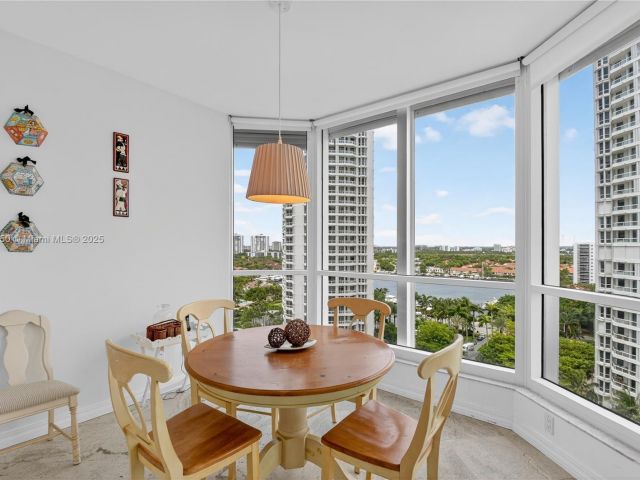 Продажа квартиры #1505 - фото 6287314