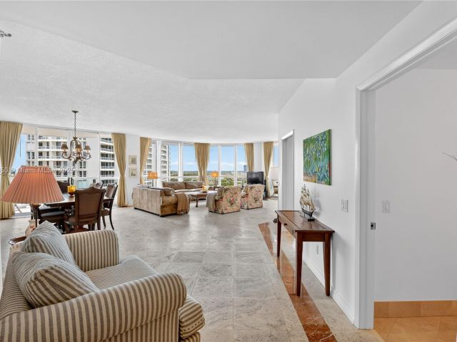 Продажа квартиры #1505 - фото 6287322