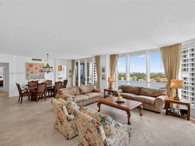 Продажа квартиры #1505 - фото 6287324