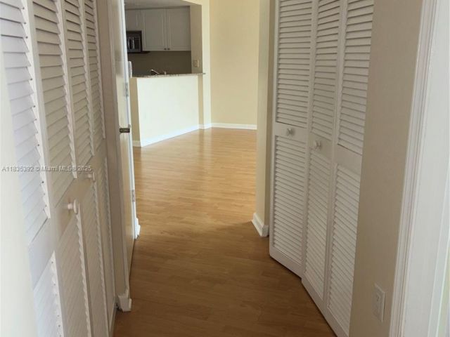 Продажа квартиры #1611 - фото 6269311